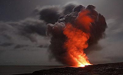 Vulkanausbruch © Pixabay, Adrian Malec